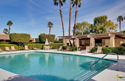 1454 Tiffany Cir, Palm Springs, CA 92262-7782