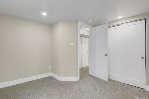 1884 Elm St, Denver CO  80222-4440 exterior