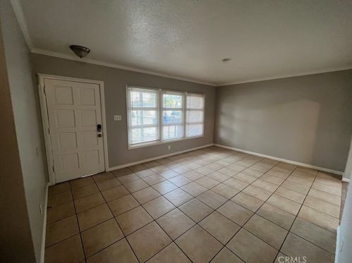 9230 Philbin Ave, Riverside CA  92503-8607 exterior