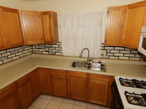 3710 176th St, Country Club Hills, IL 60478-4825