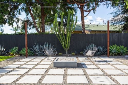2230 Alona St, Santa Ana CA  92706-2419 exterior