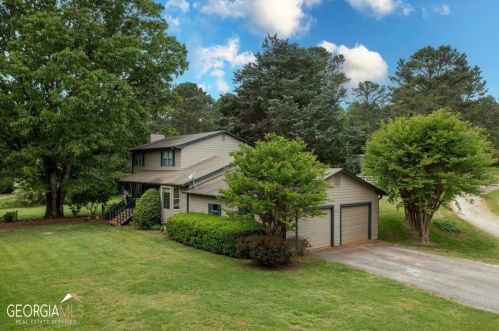 8934 Conners Rd, Villa Rica, GA 30180-2903