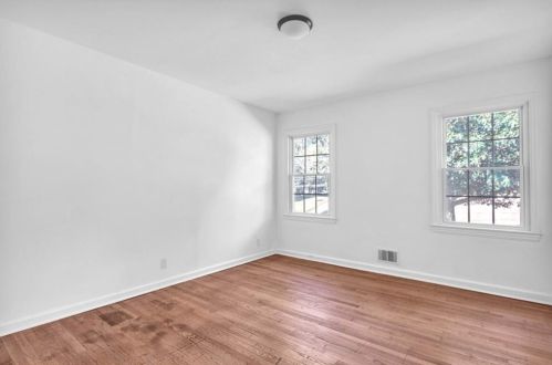 3577 Lynfield Dr, Atlanta GA  30311-2941 exterior