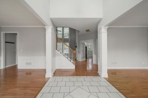 13 Sherryforth Dr, Marietta, GA 30066-8400