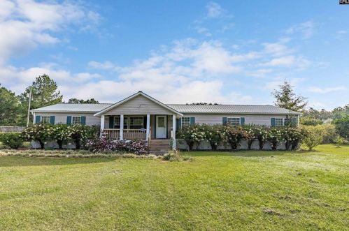 2361 E Jeffcoat Rd, Pelion, SC 29123-8910