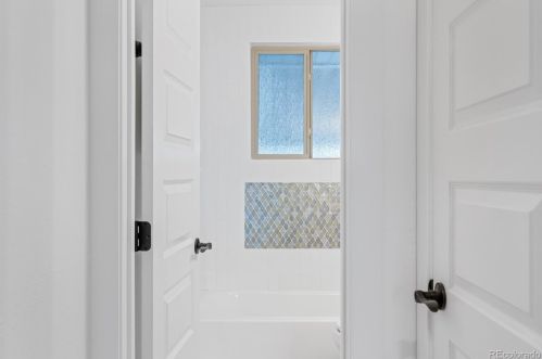 3900 Hazel Ct, Englewood CO  80110-4324 exterior