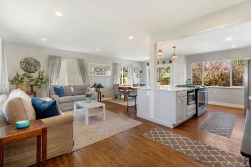4581 Wyoming Pl, Denver, CO 80222-3420