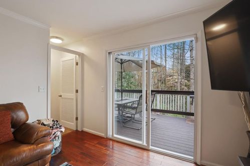 1197 Haven Brook Ln, Atlanta GA  30319-2616 exterior