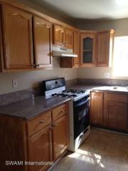 701 82nd St, Los Angeles CA  90001-3221 exterior