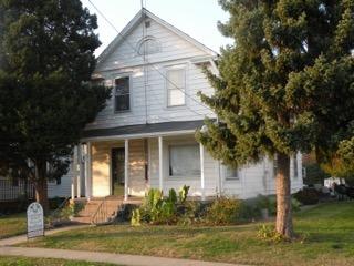 120 Main St, Wyanet, IL 61379-4510