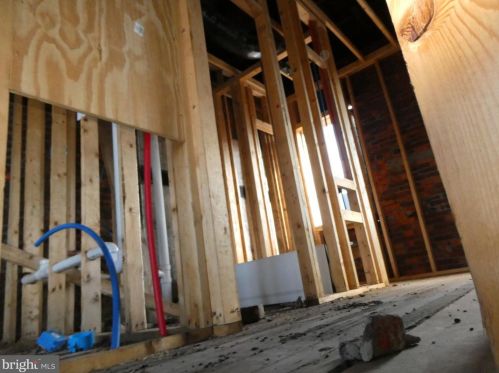 2104 9 St, Philadelphia PA 19122-1313 exterior