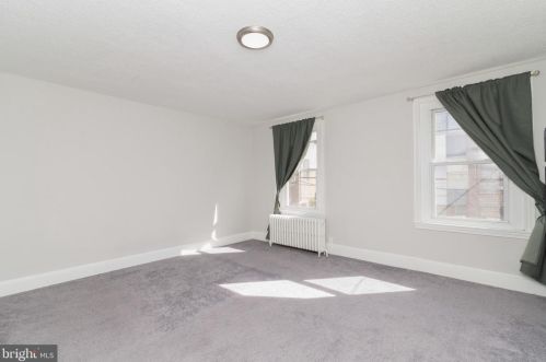 626 4th St, Philadelphia PA  19147-1525 exterior