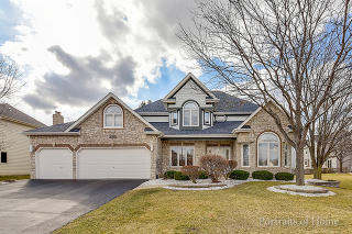 4307 Dairymans Cir, Naperville IL  60564-7103 exterior