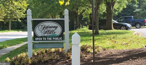 5039 Columbia Rd, Columbia MD  21044-1668 exterior