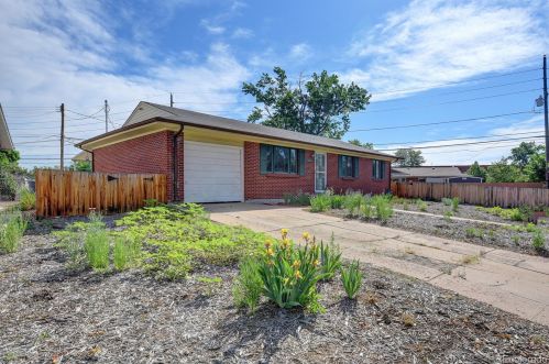 5555 Vale Dr, Denver, CO 80246-2338