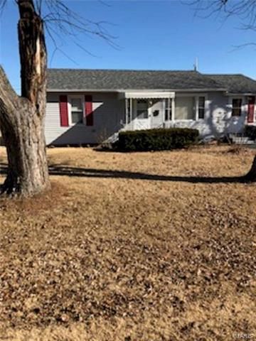 227 Julian Ave, East Saint Louis, IL 62206-1353