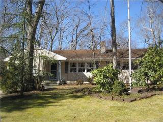 11 Tall Timber Dr, Tuckerton, NJ 08087-1822
