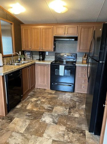 1713 Cave Dr, Spring Branch TX 78070-4841 exterior