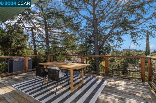 1945 Encima Dr, Concord CA  94519-2207 exterior