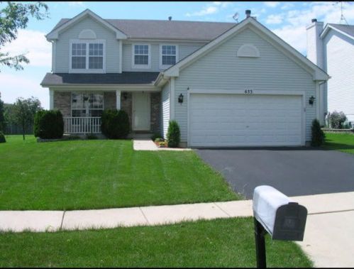 633 Maple Dr, Streamwood, IL 60107-3155