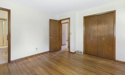 1520 21st Ave, Saint Paul MN  55112-5536 exterior