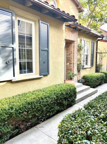 111 Canyoncrest, Irvine CA  92603-0132 exterior