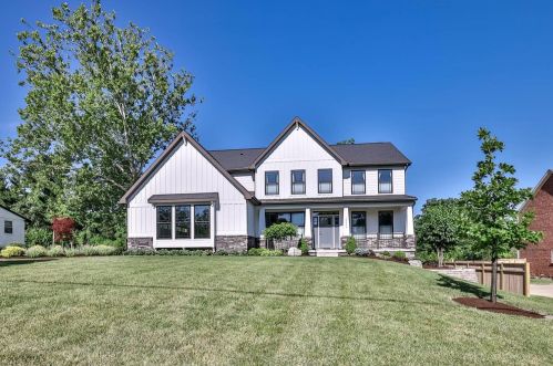 10475 Deerfield Rd, Cincinnati OH  45242-5132 exterior