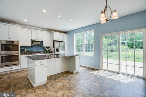 8904 General Ayres Ct, Fredericksburg, VA 22407-5901