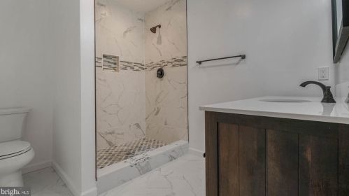 2912 Newcastle Ave, Silver Spring MD 20910-1216 exterior