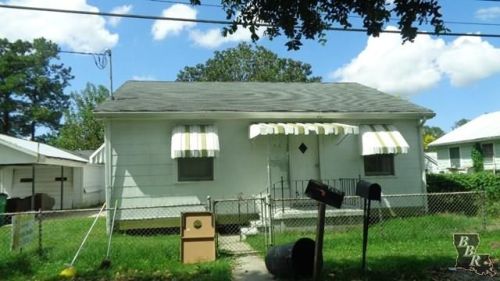 206 Saint Louis St, Raceland, LA 70394-3111