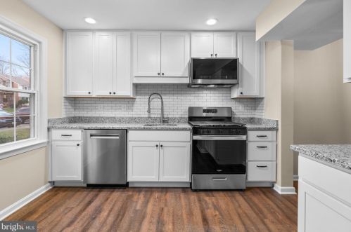 5731 Sweetwind Pl, Columbia MD  21045-2577 exterior