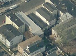 129 5th St, Elizabeth, NJ 07206-1331