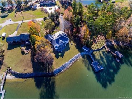 4542 Woodduck Pt, York, SC 29745-9180