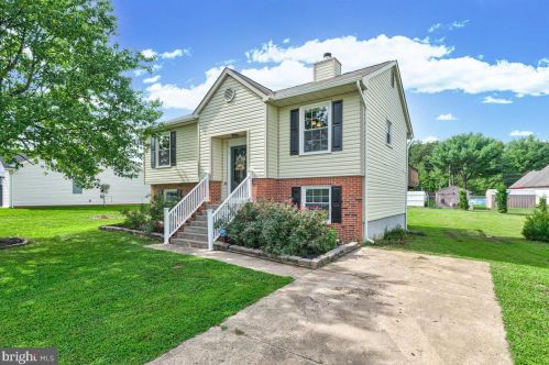 10628 Kemper Ct, Fredericksburg, VA 22407-1627