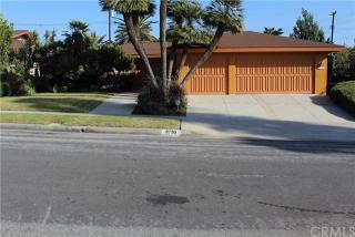 6730 Bedford Ave, Los Angeles CA  90056-2106 exterior