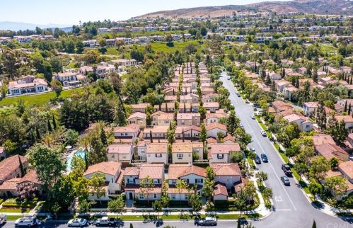 77 Canyoncrest, Irvine CA  92603-0131 exterior