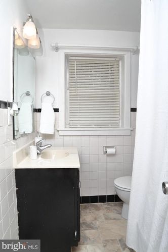 835 Rolridge Ave, Lancaster PA  17603-5736 exterior