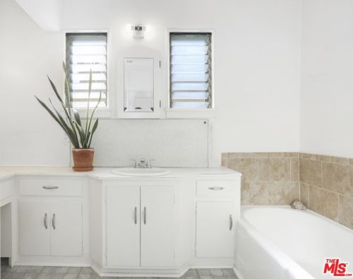 807 Verdugo Rd, Glendale CA  91208-2603 exterior