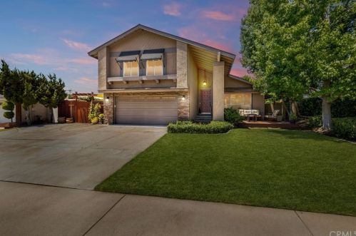 2207 Mont Blanc Cir, Placentia, CA 92870-1822