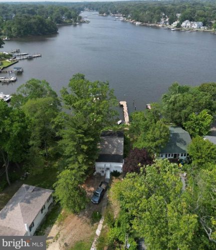 328 Dr, Severna Park MD 21146-2120 exterior