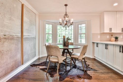 3911 Edenton Ct, Atlanta GA  30319-1883 exterior
