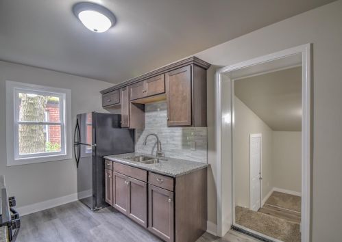 5111 7 Ave, Gary IN 46403-2808 exterior