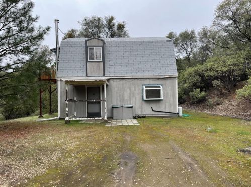 6920 El Camino Casale, Vallecito, CA 95247-9421