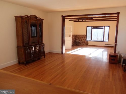 239 Mather Ave, Princeton NJ  08540-6440 exterior