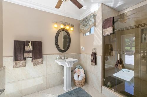 18003 Green Orchard Pl, Riverside CA  92508-8743 exterior