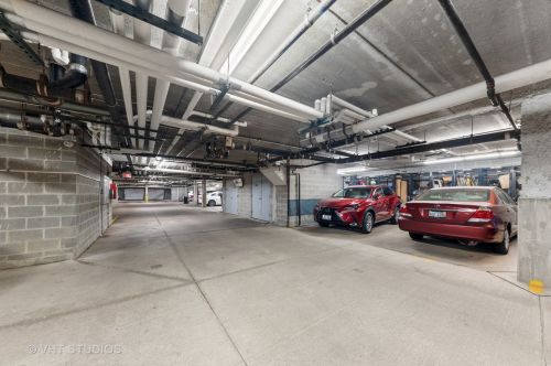 190 Milwaukee Ave, Wheeling IL  60090-3079 exterior