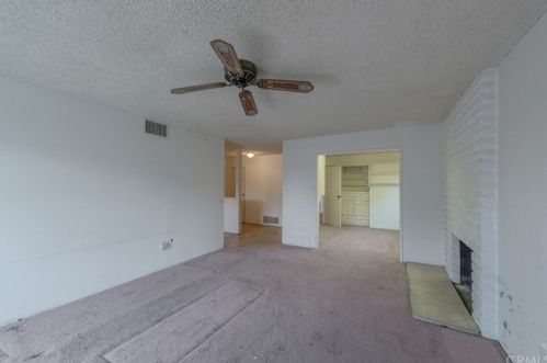 5985 Kitty Hawk Dr, Riverside CA  92504-1445 exterior