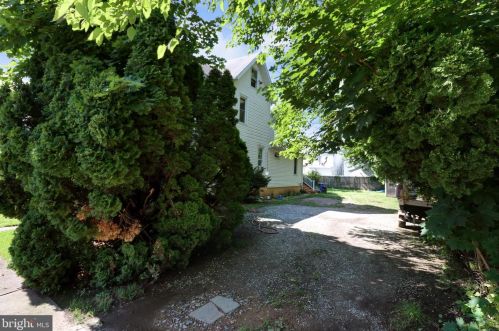 219 Lafayette Ave, Trenton NJ 08610-5601 exterior