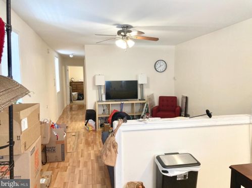 930 19th St, Philadelphia, PA 19146-2637