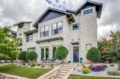 2264 Hemingway Ln, Carrollton, TX 75010-4926